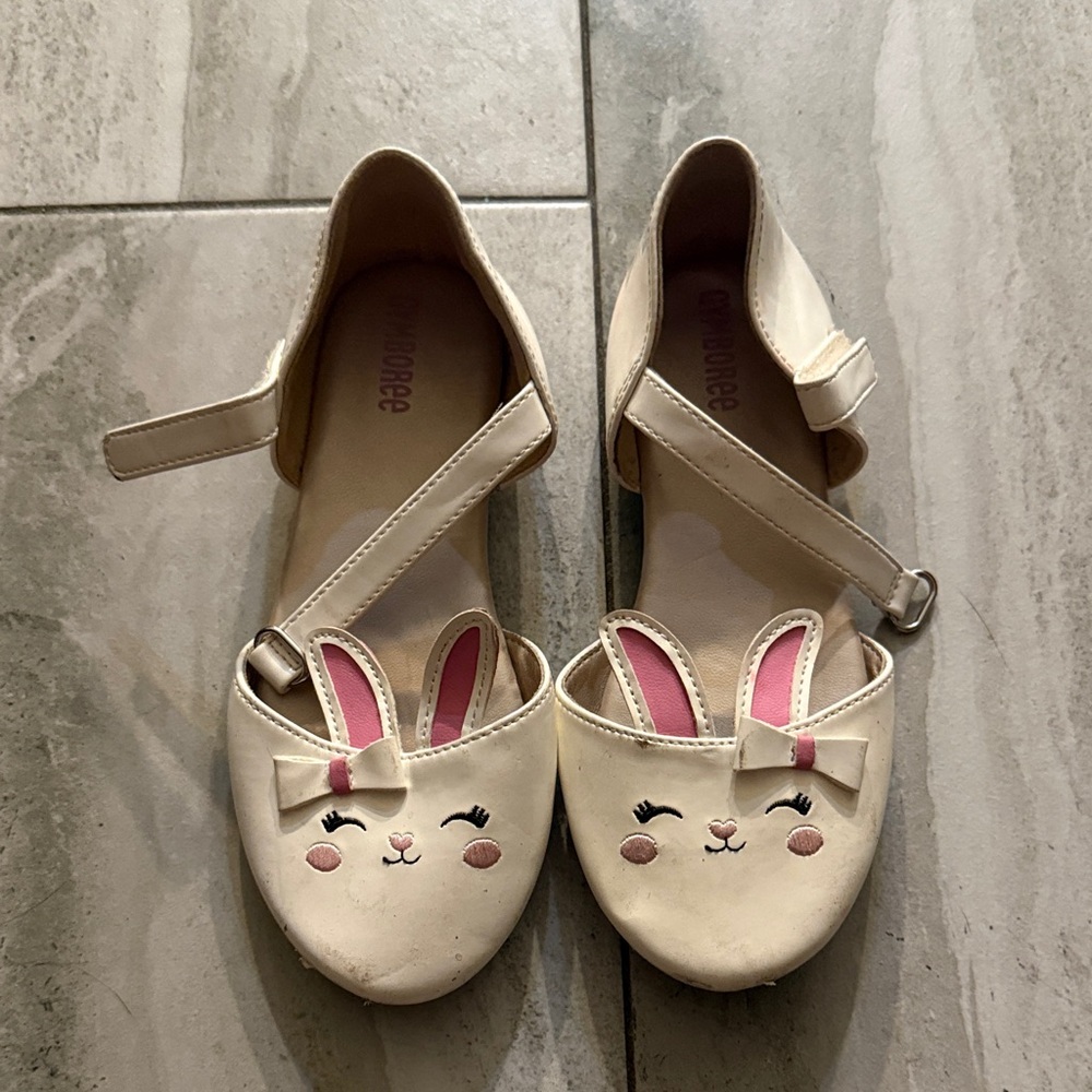 OshKosh B'gosh Cream and Pink Bunny Dress Shoes